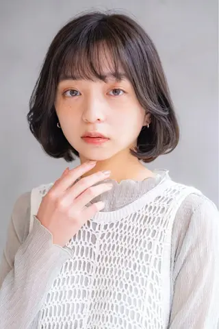 ショート カラー ヘアアレンジ 🤎垢抜けベージュ カラー🤎ハヤトのヘアスタイル
