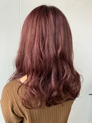 セミロング カラー RINKA 琳茄のヘアスタイル