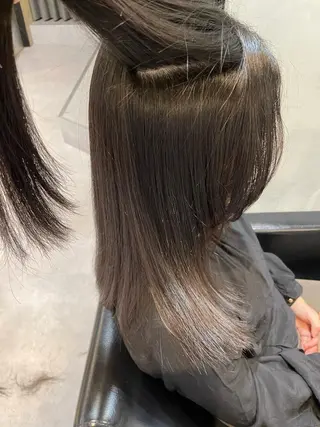 セミロング ヤマモト マイのヘアスタイル