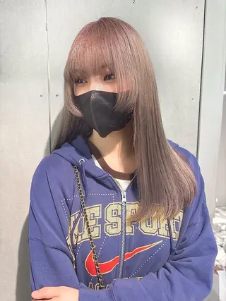 カラー Harune/うる艶 ハイトーンのヘアスタイル