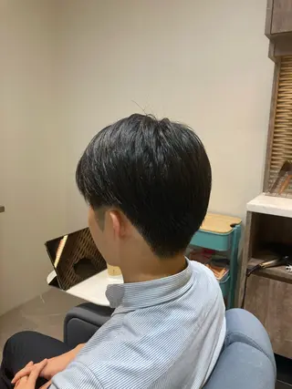 メンズ ピンクカラー🎀 米津 美佑のヘアスタイル