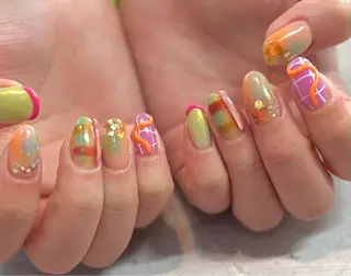 ネイル Revia所属・Revia おおだちあやなのネイルデザイン