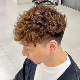 メンズ まろやかベージュ/ 大上なおみのヘアスタイル