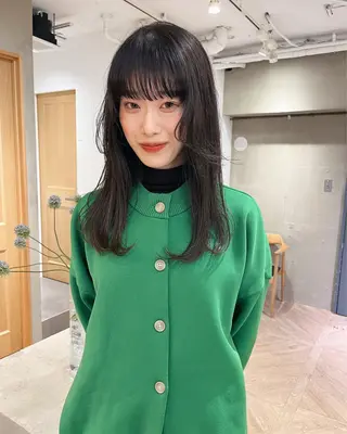ロング カラー レイヤーカット ✨️奥田良太✨️のヘアスタイル