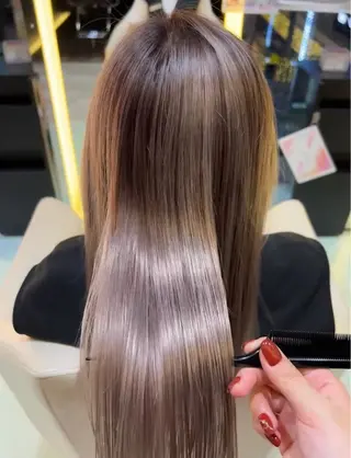 ロング カラー 矢野 真梨奈の眉毛・アイブロウイメージ