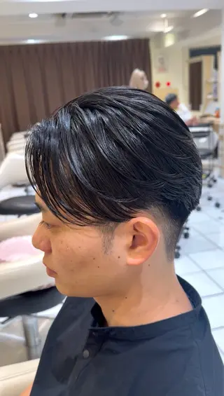 ショート パーマ メンズ 曲がる縮毛矯正ドクタ ー✂️MASAYAのヘアスタイル