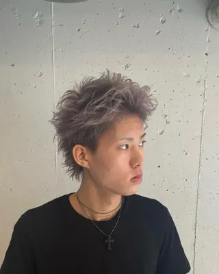 ショート カラー メンズ arti所属・坂口 歩夢のヘアスタイル