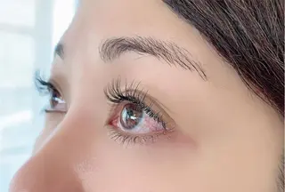 マツエク・マツパ minette【ミネット】所属・大久保 円香のマツエク・マツパデザイン