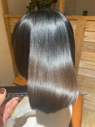 ミディアム ayumi🦖/ ブリーチカラーのヘアスタイル