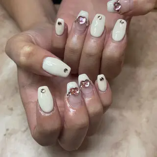 ネイル UnFLAIR KASUMIのネイルデザイン