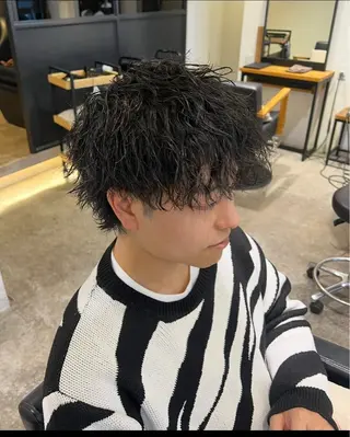ショート パーマ Lenis所属・渡邊 拓玖斗のヘアスタイル