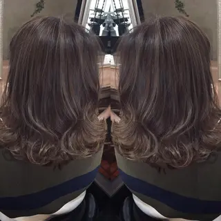 ミディアム カラー 吉本 yoshimotoのヘアスタイル