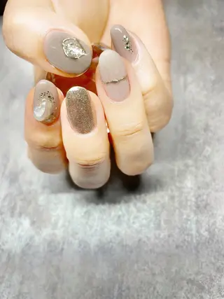 ネイル amati_nail TAKAKOのネイルデザイン