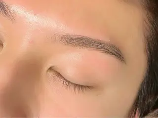 アイブロウ カット特化 Mayuのヘアスタイル