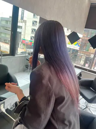 カラー トメちゃん 💜🇭🇰のヘアスタイル