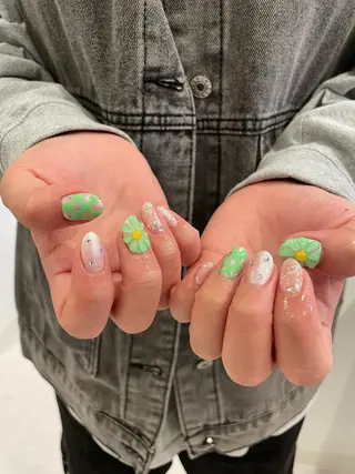 ネイル 束感まつ毛/ネイル/ LED♥KIRARAのマツエク・マツパデザイン