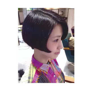 ショート ミディアム カラー アオガミ （前髪顔周りカット）のヘアスタイル