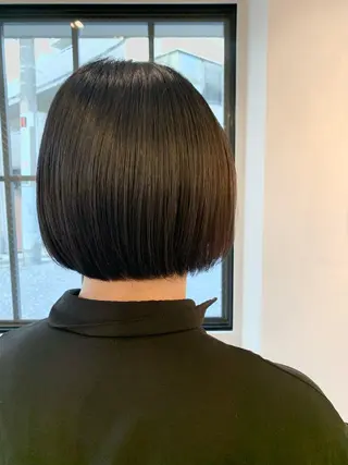 ミディアム moon  ticobrae所属・こくしょう れいかのヘアスタイル