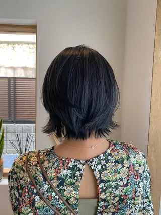 ショート カラー 美髪ストレート 川本雄己のヘアスタイル