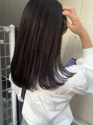 ロング F-card所属・shiga mariaのヘアスタイル