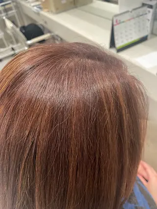 カラー 平 真亜里のヘアスタイル