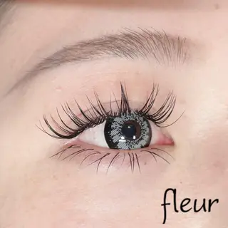 マツエク・マツパ アイラッシュサロンfleur🍀所属・🍀fleur🍀 束感/ワンホン/杉浦のマツエク・マツパデザイン