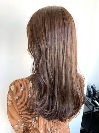 ロング カラー 顔まわり/艶カラー スズキサトミのヘアスタイル