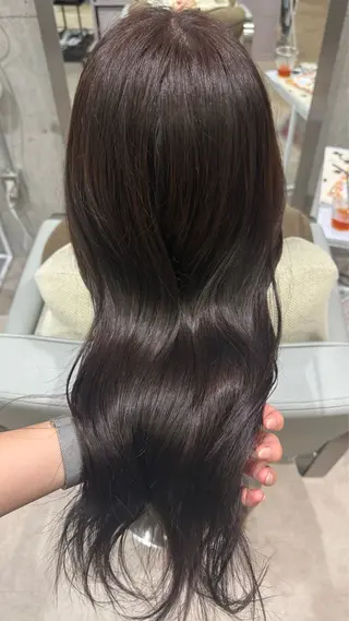 ロング RUKA🩰透明感 寒色カラー/レイヤーのヘアスタイル