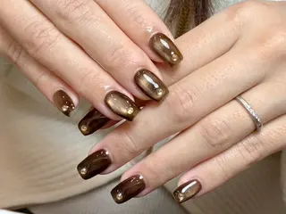ネイル Mia nail 【⠀ミアネイル 】のネイルデザイン