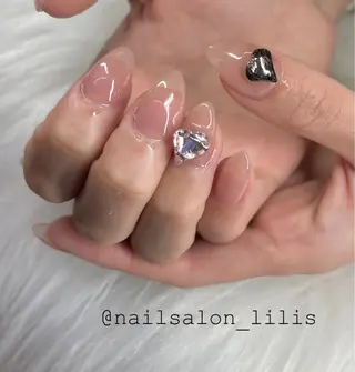 ネイル nailsalon lilis所属・nailsalon Lilisのネイルデザイン