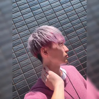 ショート カラー メンズ IwAsh中山所属・✂︎中山ブリーチ・ パーマ✂︎露木智也のヘアスタイル