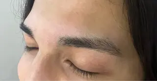 アイブロウ 🫧艶髪矯正🫧 伊原修子のヘアスタイル