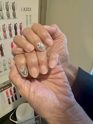 ネイル EMI ANA.CHUOのネイルデザイン