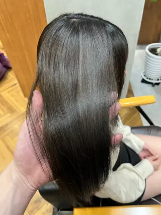 ロング カラー 5:8所属・吉祥寺【髪質改善カラ ー/ブリーチ】藤井のヘアスタイル