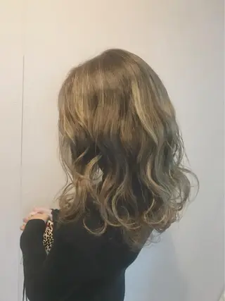 ミディアム カラー ヘアアレンジ topstylist 芳賀みなみのヘアスタイル