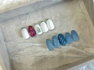 ネイル ki🍒🍒 ki ツルツルネイルのネイルデザイン