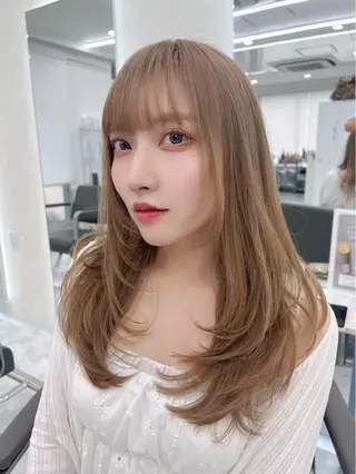セミロング カラー I.se-Eir所属・I.se Naokiのヘアスタイル