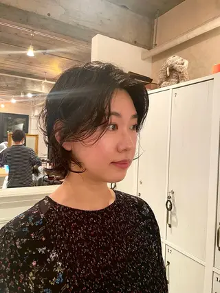 ショート パーマ ボブ/レイヤー 山川廉弥のヘアスタイル
