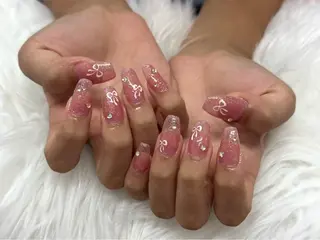 ネイル NAILSALON LUNON 獨協大学前駅店所属・LUNON 獨協大学前駅店のネイルデザイン