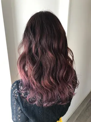 ロング カラー ヘアアレンジ Le/a谷町 野上幹太のヘアスタイル