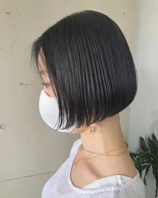 ショート カラー かわさき ともやのヘアスタイル