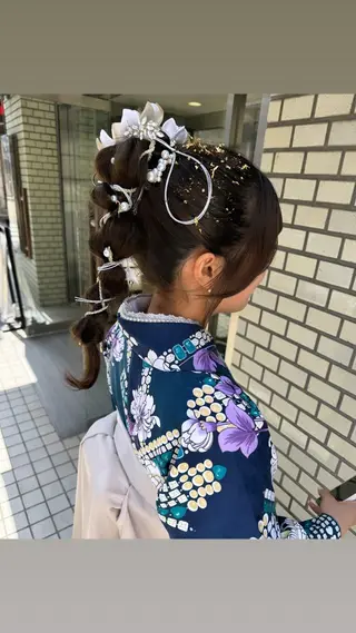 ロング カラー パーマ ヘアアレンジ LUCK本厚木 浦住 貴大のヘアスタイル