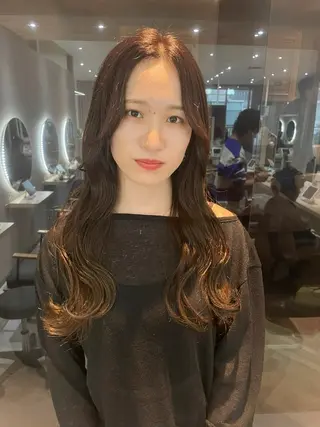 ロング Asumi 髪質改善のヘアスタイル