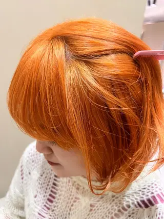 ミディアム 加藤木麻彩 NEROのヘアスタイル