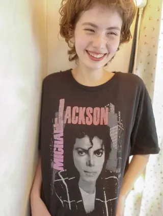 ミディアム kotomi .のヘアスタイル