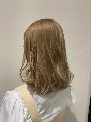 ミディアム SALOWIN    銀座RAY 2所属・yamashika honokaのヘアスタイル