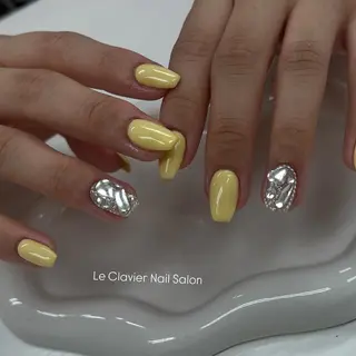 ネイル Le Clavier  Nail Salon所属・佐藤 ゆきのネイルデザイン