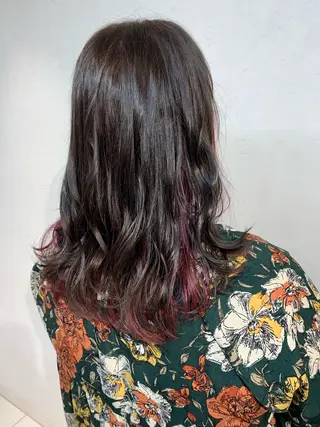 ロング 透明感ハイライト◎ 伊藤夏海のヘアスタイル