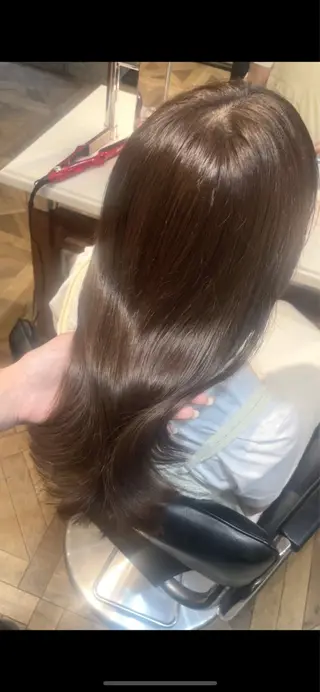 ミディアム カラー BEBE所属・ブリーチなし 透明感カラーKANAのヘアスタイル