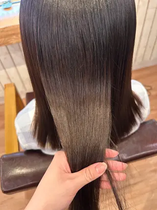 ミディアム little福岡 KAWAIのヘアスタイル
